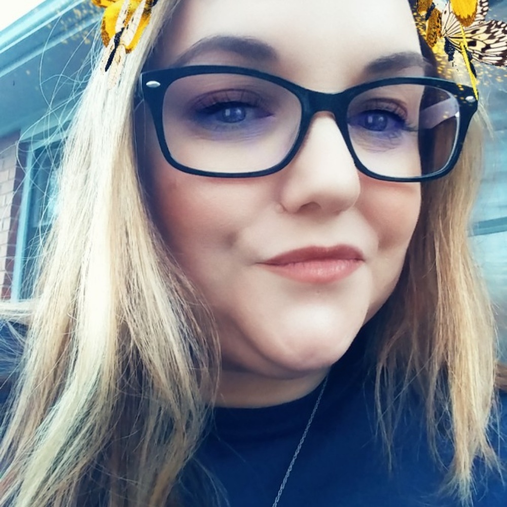 Meet your Posher, Shana LeAnn